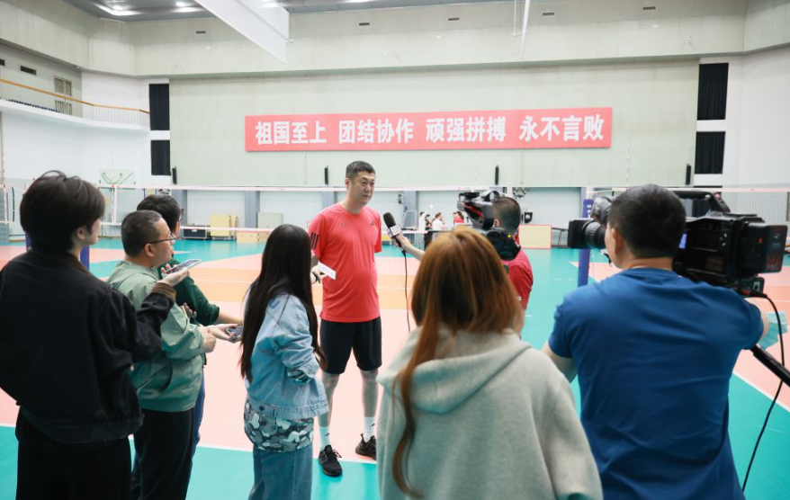 米兰体育的方向及交通攻略